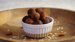 How to Coat Truffle Balls Smoothly Every Time