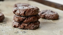 How to Get That Chewy Center and Crisp Edge