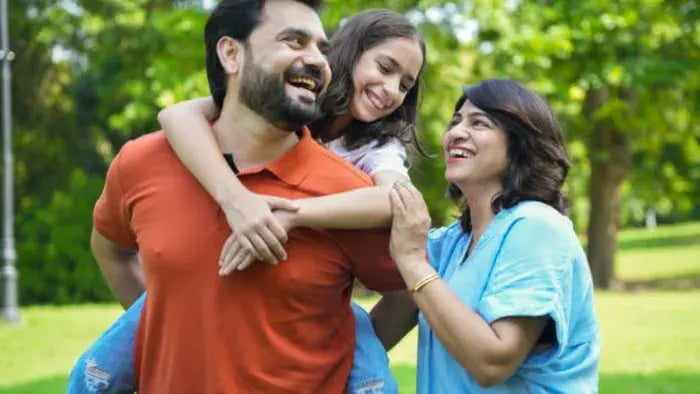 5 Funny Anniversary Quotes for Parents That Capture Real Family Life