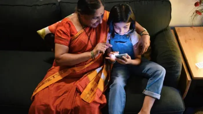 5 Smart Ways on How to Reduce Screen Time Without Complaints