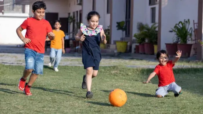 7 Key Advantages of Outdoor Games for Indian Children
