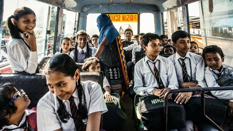 7 Reasons Why Students Should Wear Uniforms: Lessons in Equality and Discipline