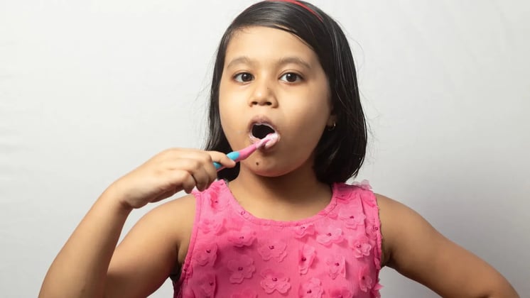 Bad Habits for Kids’ Teeth: Protect Your Child’s Smile from Common Dental Mistakes