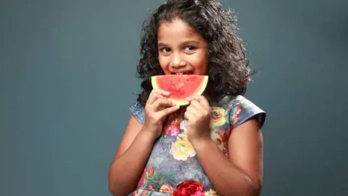 Best Times for School Kids and Teens to Eat Fruits for Energy