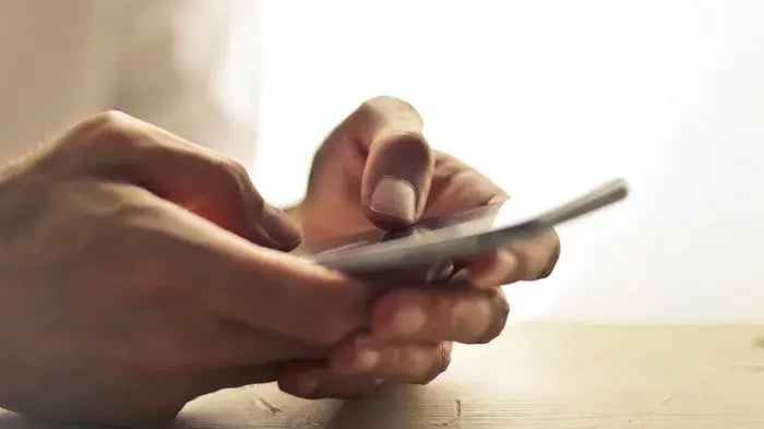 Disadvantages of Mobile Phones for Students_ What Parents Should Know