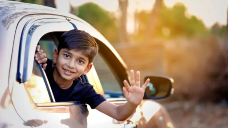 Healthy Travel Hacks for Families: Staying Well on the Go