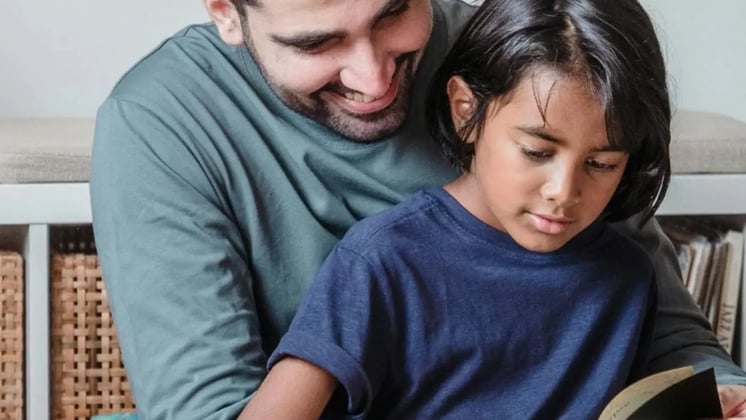 How Storytelling Builds Vocabulary and Creativity in Kids