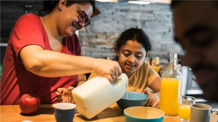 Mealtime Conversation Tips for Parents: Fostering Connection Through Food