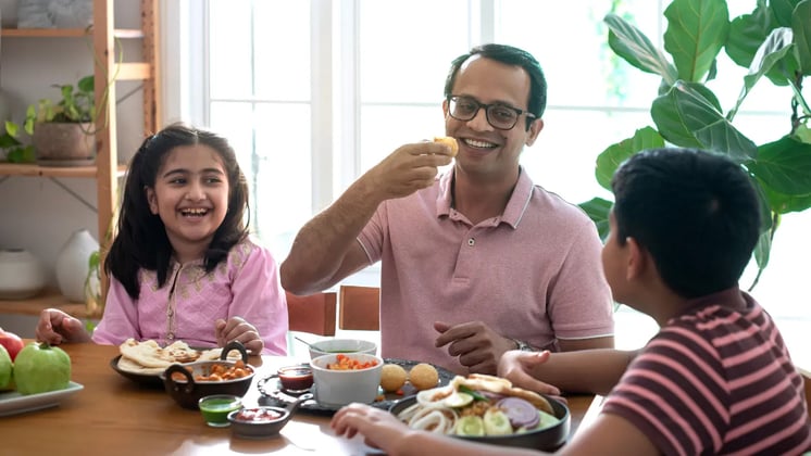 The Importance of Regular Meals and Snacks for Maintaining Energy Levels