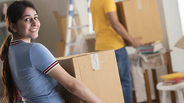Tips To Help Your Teenager Adjust To A Change In Cities