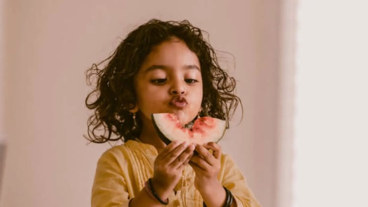 Top 7 Summer Fruits To Add To Every Child's Diet