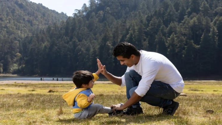 Using Hiking And Nature Walks To Build Endurance in Kids