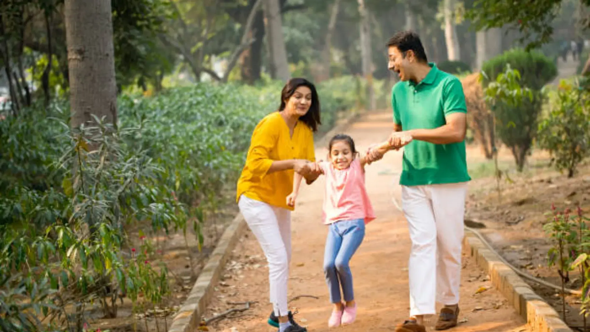 8 Heartfelt Ways to Bring Joy to Your Parents Today