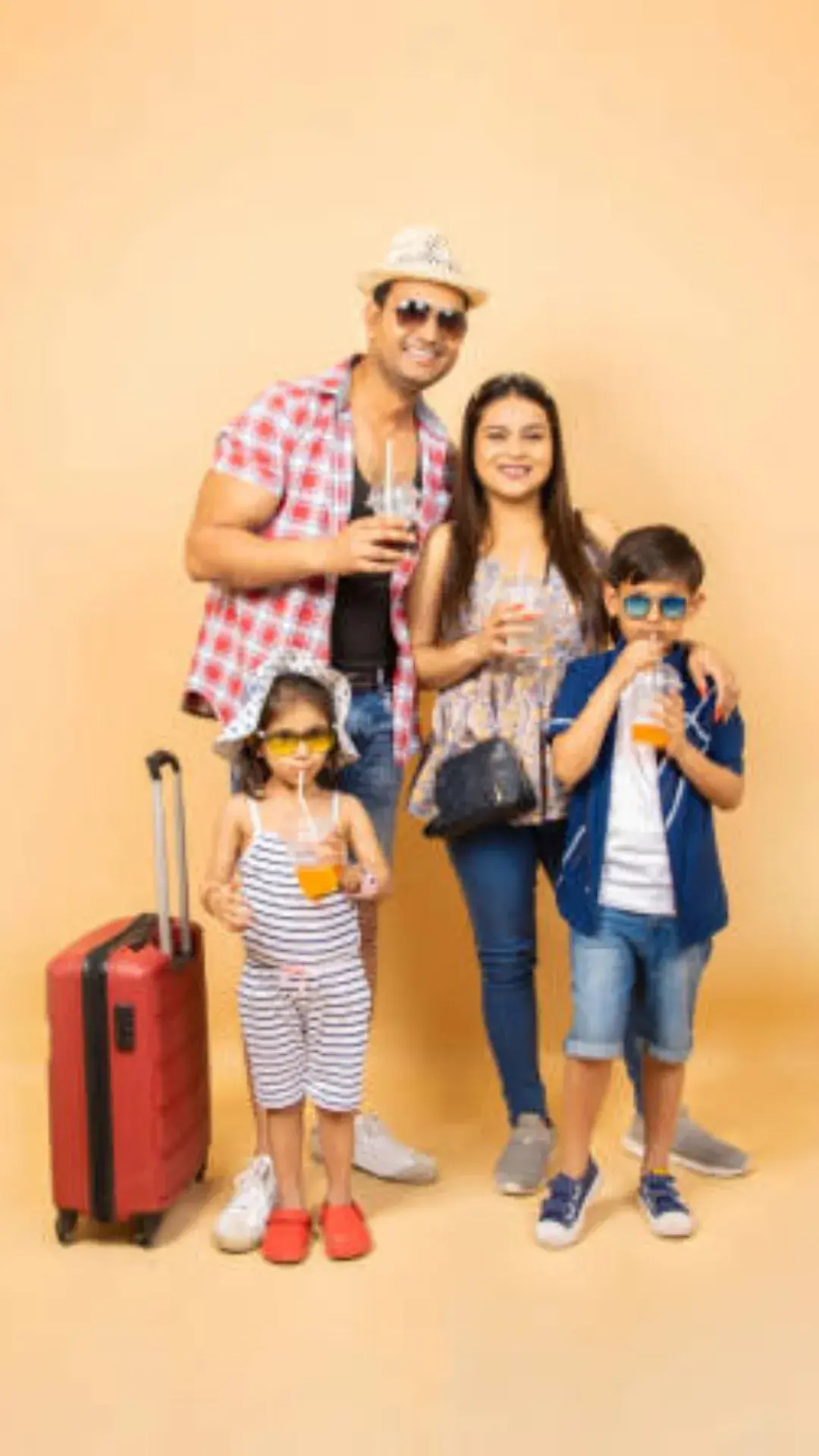 Travel & Creativity! How Kids Can Turn Trips into Art Projects - Tell the Story